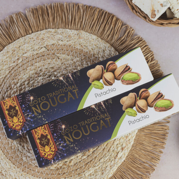 Nougat mit Pistazien